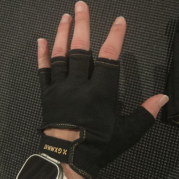 Workout Gloves - Picture 6 of 7